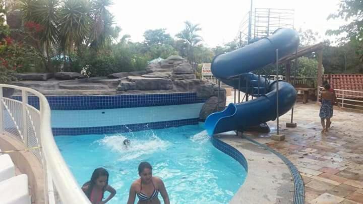 קאלדס נובאס Ecologic Park Ap 2 Quartos Para 7 Pessoas 1Park Aquatico 10 Piscinas Termais מראה חיצוני תמונה